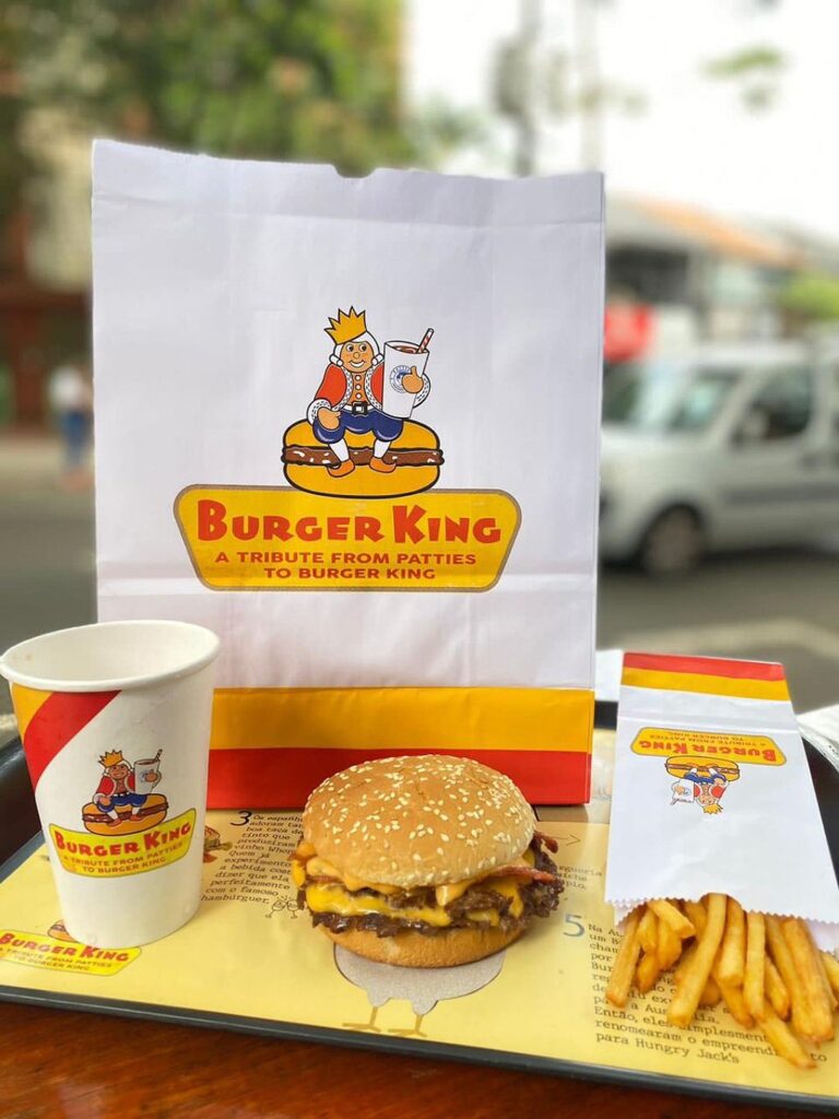 Patties lança Burger de Frango - GKPB - Geek Publicitário